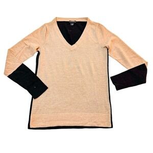 Club Monaco Two Toned Long Sleeve VNeck 100% Wool Size S